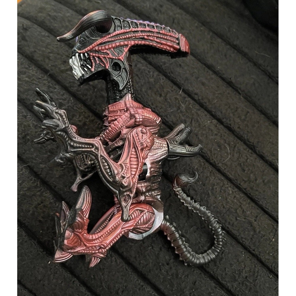 Kenner Aliens Bull Alien Ramming Action Figure Xenomorph 1992 Fox Vintage Loose